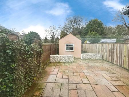 3 bedroom Terraced House for sale in Etherington Road, Hull, HU6