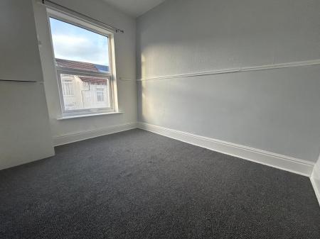 2 bedroom Terraced House to let in Floral Avenue, Rensburg Street, Hull, HU9