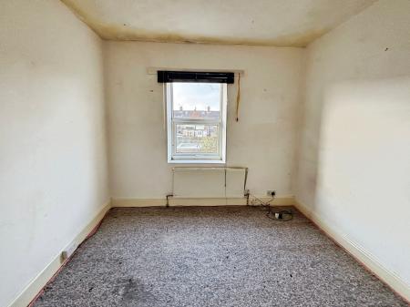 2 bedroom End of terrace house for sale in Zetland Street, Hull, HU3