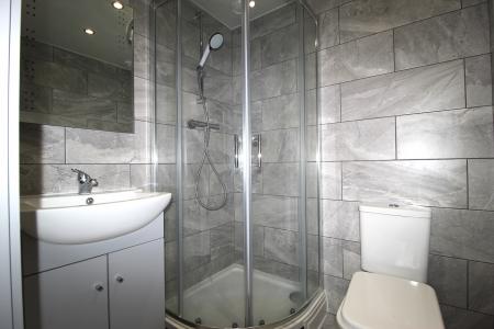 1 bedroom Flat to let in Paragon Street, City centre, Hull, HU1