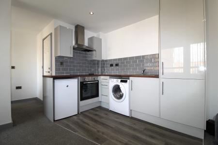 1 bedroom Flat to let in Paragon Street, City centre, Hull, HU1