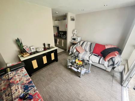 1 bedroom Ground floor flat for sale in Crook Street, Bolton, BL3