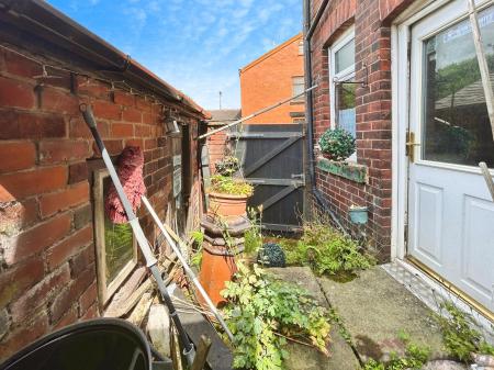 2 bedroom Terraced House for sale in Eckersley Road, Bolton, BL1