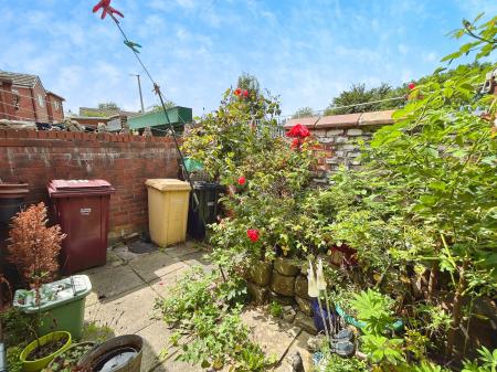 2 bedroom Terraced House for sale in Eckersley Road, Bolton, BL1