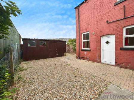 3 bedroom Semi-detached house for sale in Lee Lane, Horwich, Bolton, BL6