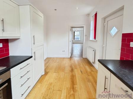 3 bedroom Semi-detached house for sale in Lee Lane, Horwich, Bolton, BL6