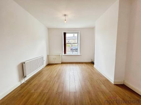 3 bedroom Semi-detached house for sale in Lee Lane, Horwich, Bolton, BL6