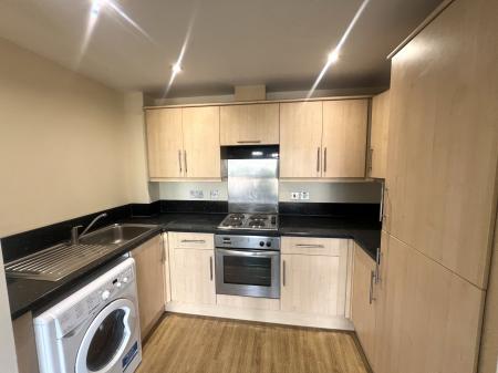 1 bedroom Flat to let in Marsden House, Bolton, BL1