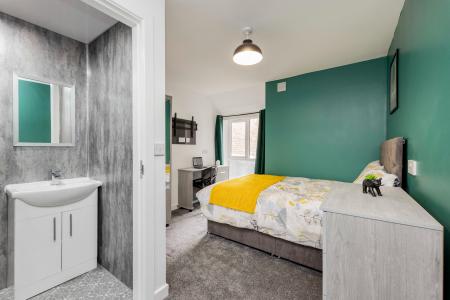 Oldham Road, Failsworth, Manchester, M35