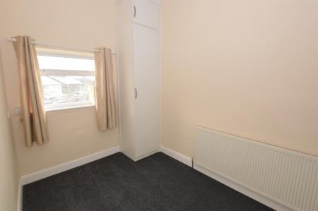 2 bedroom Terraced House to let in Crown Lane, Horwich, BL6