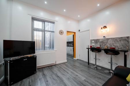 5 bedroom House of Multiple Occupation to let in Wilfred Road, Walkden, M28