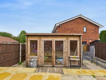 4 bedroom Semi-detached house for sale in Rischale Way, Walsall, Aldridge, WS4