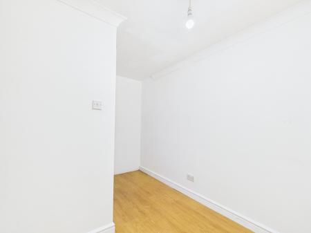 4 bedroom Semi-detached house for sale in Rischale Way, Walsall, Aldridge, WS4