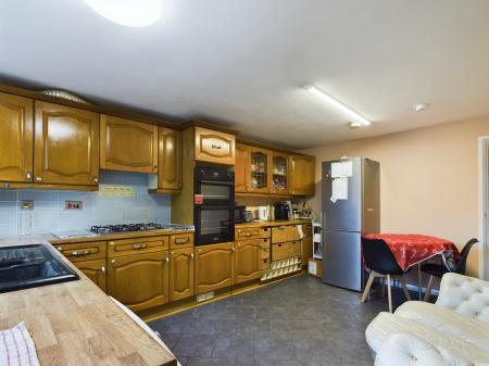 5 bedroom Terraced House for sale in Sherborne Grove, Birmingham, B1