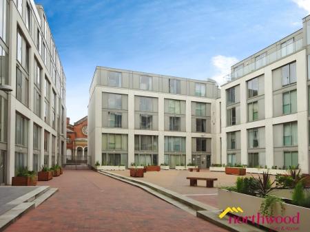 Commercial Street, City Centre, Birmingham, B1