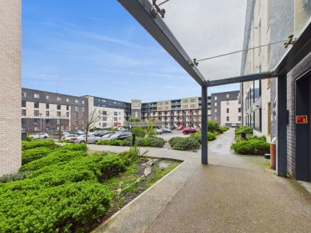 2 bedroom Flat to let in Lombard Street, Digbeth, Birmingham, B12