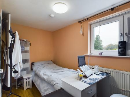 1 bedroom House share to let in Sherborne Grove, City Centre, Birmingham, B1