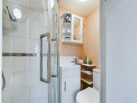 1 bedroom House share to let in Sherborne Grove, City Centre, Birmingham, B1