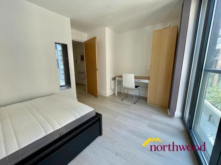 1 bedroom Flat to let in St Johns Walk, Birmingham, B5