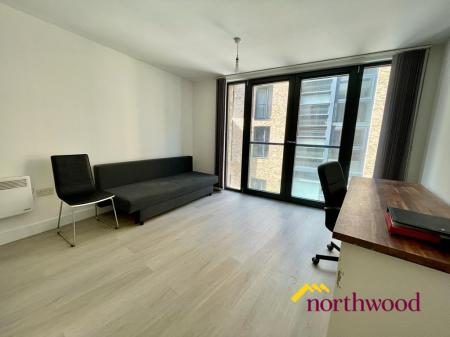 1 bedroom Flat to let in St Johns Walk, Birmingham, B5