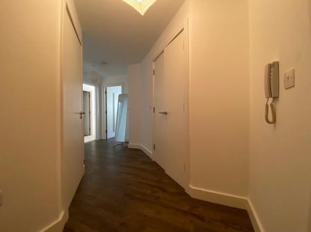 2 bedroom Flat to let in i-Land Development, City Centre, Birmingham, B5