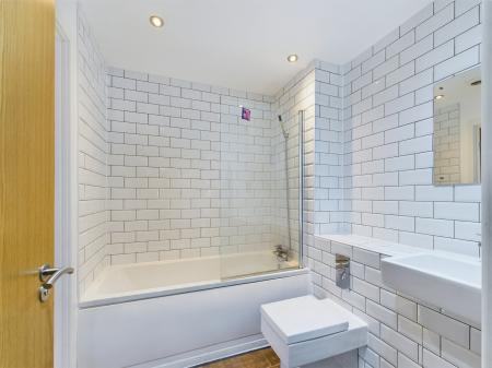 2 bedroom Flat for sale in Helena Street, City Centre, Birmingham, B1