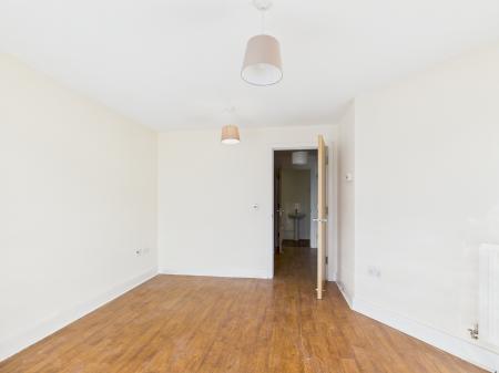 1 bedroom Flat to let in Alfred Knight Way, Birmingham, B15