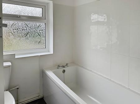 2 bedroom Terraced House to let in Belgrave Boulevard, Leicester, LE4