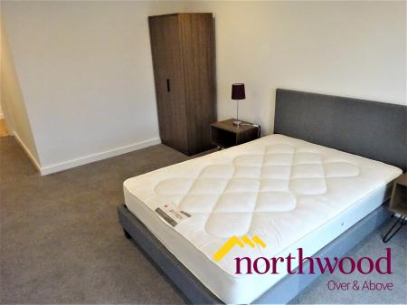 2 bedroom Flat to let in 12 Communication Row, City Centre, Birmingham, B15