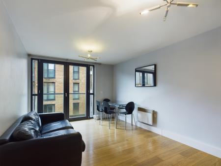 1 bedroom Flat to let in Southside Development, City Centre, Birmingham, B5