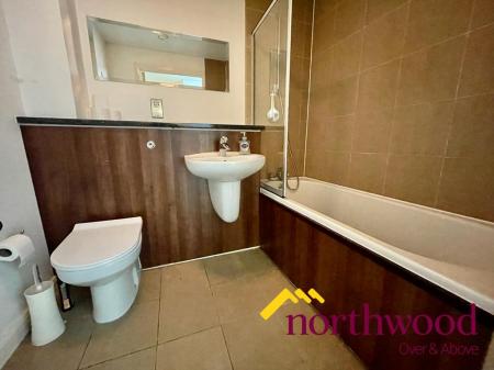 2 bedroom Flat to let in 155 Bromsgrove Street, City Centre, Birmingham, B5