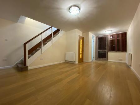 2 bedroom Maisonette to let in Park Close, Erdington, Birmingham, B24