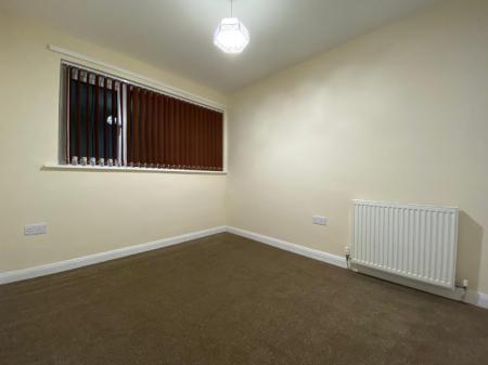 2 bedroom Maisonette to let in Park Close, Erdington, Birmingham, B24