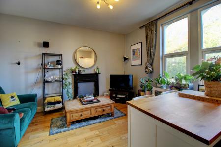 1 bedroom Flat to let in Ashley Road, Montpellier, Bristol, BS6