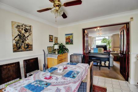 3 bedroom End of terrace house for sale in Petherton Road, Bristol, BS14