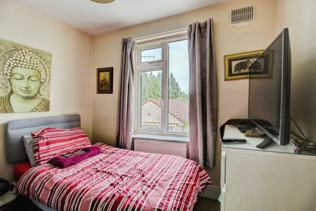 3 bedroom End of terrace house for sale in Petherton Road, Bristol, BS14