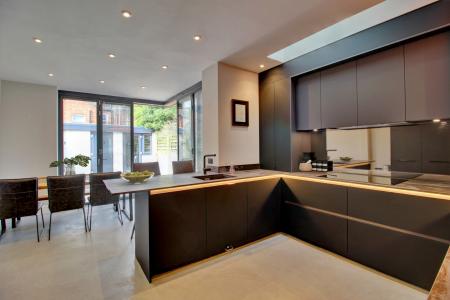 3 bedroom Terraced House to let in Sandford Road, Hotwells, Bristol, BS8