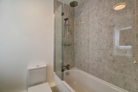 1 bedroom Flat to let in St Aidans Close, St George, Bristol, BS5