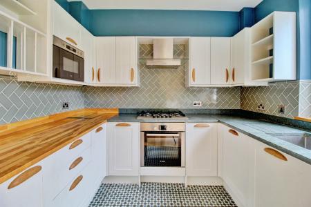 3 bedroom Terraced House to let in Kensal Road, Victoria Park, Bristol, BS3