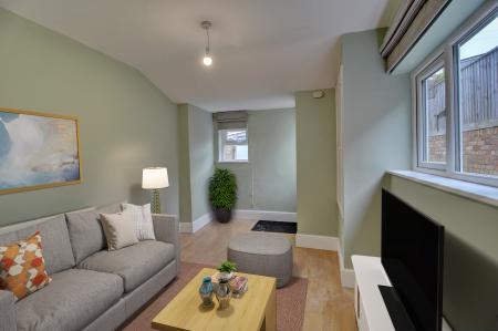 4 bedroom Terraced House to let in Gloucester Road, Horfield, Bristol, BS7