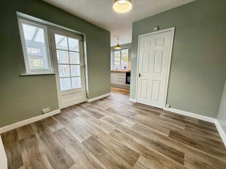 3 bedroom Detached house for sale in Alexandra Rd, Coalpit Heath, BS36