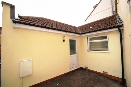 1 bedroom Flat to let in Herbert Street, Bedminster, Bristol, BS3