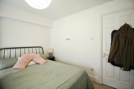 1 bedroom Flat to let in Ferry Street, City Centre, Bristol, BS1