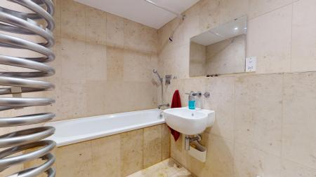 2 bedroom Flat for sale in Altair House, Cardiff Bay, Cardiff, CF10