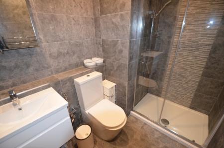 2 bedroom Flat for sale in Bute Terrace, Cardiff, CF10