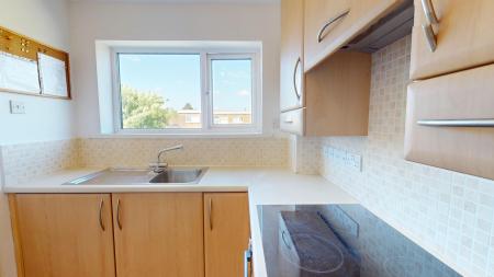 2 bedroom Flat for sale in Carew Court, Whitchurch, Cardiff, CF14