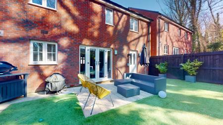 4 bedroom Detached house for sale in Clos Derwen, Dinas Powys, CF64