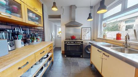 3 bedroom Terraced House for sale in Courtenay Road, Splott, Cardiff, CF24