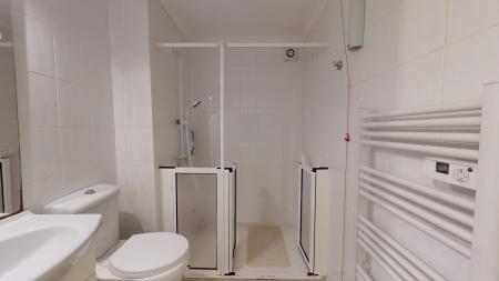 1 bedroom Flat for sale in Heol Hir, Llanishen, Cardiff, CF14