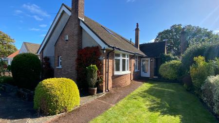 Heol Iscoed, Rhiwbina, Cardiff, CF14